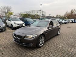 Braun Gebraucht 2012 BMW 525 Sport Line Limousine | 7.900 € (Superpreis)