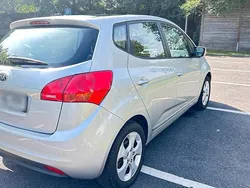 Silber Gebraucht 2014 Kia Venga Kleinwagen | 9.999 €