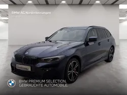 Blau Gebraucht 2024 BMW 330e M Sport Kombi | 52.495 € (Teuer)