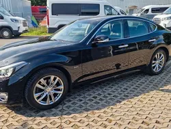 Gebraucht 2018 Infiniti Q70 Sport Tech Limousine | 15.900 €
