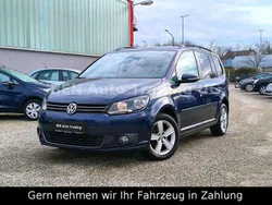 Blau Gebraucht 2014 VW Touran Comfortline Van / Kleinbus | 4.990 € (Fairer Preis)