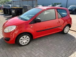 Rot Gebraucht 2008 Renault Twingo Expression Kleinwagen | 3.495 € (Etwas zu teuer)