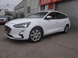 Weiß Gebraucht 2020 Ford Focus Cool & Connect Kombi | 9.990 € (Superpreis)