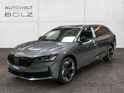 Grau Neu 2025 Skoda Superb SportLine Kombi | 49.990 € (Guter Preis)