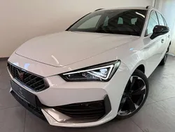 Weiß Gebraucht 2024 Cupra Leon Kombi | 26.450 € (Superpreis)