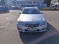 Silber Gebraucht 2011 Mercedes E300 Kombi | 9.499 €
