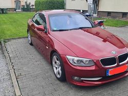 Rot Gebraucht 2014 BMW 320 Cabriolet M Sport Cabrio | 16.000 €