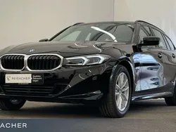 BMW 330e