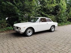 Weiß Gebraucht 1963 Alfa Romeo Giulia Sprint Sprint Coupé | 44.963 €