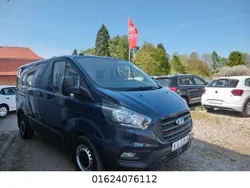 Blau Gebraucht 2021 Ford Transit Custom Van / Kleinbus | 20.990 € (Guter Preis)