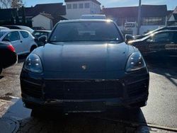Schwarz Gebraucht 2022 Porsche Cayenne SUV | 93.500 €