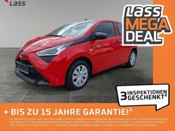 Rot Gebraucht 2021 Toyota Matrix Limousine | 9.980 € (Superpreis)