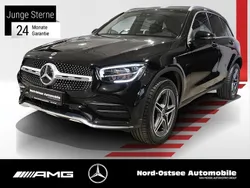 Unilack schwarz Gebraucht 2021 Mercedes GLC300e AMG SUV | 42.990 € (Fairer Preis)