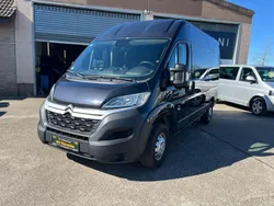 Grau Gebraucht 2019 Citroën Jumper Van / Kleinbus | 14.998 €