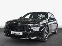 Schwarz Gebraucht 2024 BMW 520 Comfort Edition Limousine | 57.970 € (Etwas zu teuer)