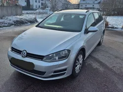 Silber Gebraucht 2014 VW Golf VII Trendline Kombi | 11.000 € (Fairer Preis)