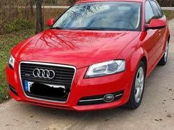 Rot Gebraucht 2010 Audi A3 Sportback Attraction Kleinwagen | 3.400 € (Superpreis)