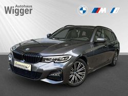 Grau Gebraucht 2021 BMW 320 M Sport Kombi | 32.900 € (Fairer Preis)