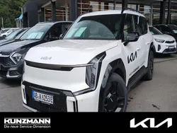 Weiß snow white pearl Gebraucht 2025 Kia EV9 3 SUV | 76.489 € (Etwas zu teuer)