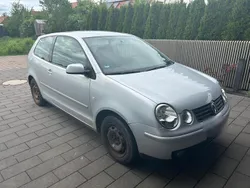 Silber Gebraucht 2003 VW Polo Kleinwagen | 500 € (Guter Preis)