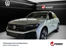 Silber Gebraucht 2025 VW Touareg R-line SUV | 98.970 €