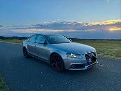Grau Gebraucht 2011 Audi A4 Limousine | 7.500 € (Fairer Preis)
