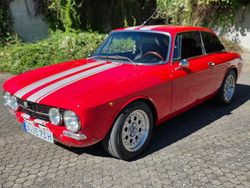 Rot Gebraucht 1973 Alfa Romeo 2000 Coupé | 47.500 €