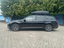 Schwarz Gebraucht 2016 VW Passat Kombi | 12.000 € (Etwas zu teuer)
