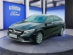Nachtschwarz unilack Gebraucht 2018 Mercedes CLA200 Shooting Brake Kombi | 17.990 € (Guter Preis)