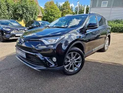 Mysticschwarz (metallic) Gebraucht 2016 Toyota RAV4 Hybrid Edition-S SUV | 21.990 € (Fairer Preis)