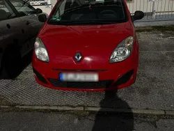 Rot Gebraucht 2010 Renault Twingo Kleinwagen | 1.599 € (Guter Preis)