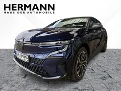 Nachtblau, dolomitgrau (blau) Gebraucht 2023 Renault Mégane Techno Limousine | 30.119 € (Guter Preis)