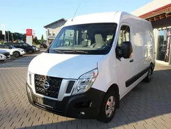 Ice white Gebraucht 2017 Nissan NV400 Comfort Van | 15.900 € (Etwas zu teuer)