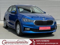 Raceblau metallic Gebraucht 2025 Skoda Fabia Selection Limousine | 18.960 € (Fairer Preis)