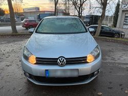 Silber Gebraucht 2009 VW Golf VI Kleinwagen | 3.000 € (Teuer)