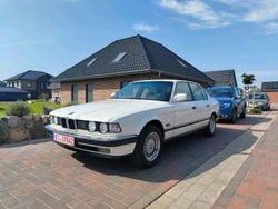 Weiß Gebraucht 1991 BMW 730 Limousine | 7.950 €