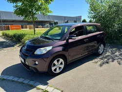 Violet Gebraucht 2011 Toyota Urban Cruiser SUV | 5.500 €