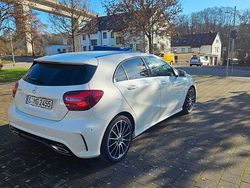 Weiß Gebraucht 2017 Mercedes A180 AMG line Limousine | 18.490 € (Fairer Preis)