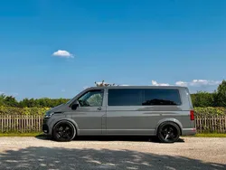 Grau Gebraucht 2021 VW T6.1 Van | 57.500 €