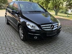 Gebraucht 2011 Mercedes B180 Van / Kleinbus | 6.300 € (Fairer Preis)