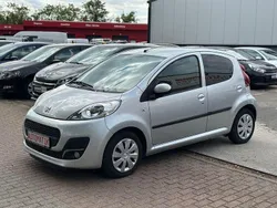 Gebraucht 2013 Peugeot 107 Active Kleinwagen | 6.990 € (Etwas zu teuer)