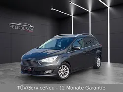 Grau Gebraucht 2017 Ford Grand C-Max Titanium Van / Kleinbus | 11.490 € (Fairer Preis)