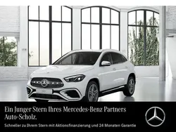 Unilack polarweiß Gebraucht 2023 Mercedes GLA200 Premium SUV | 42.998 € (Fairer Preis)