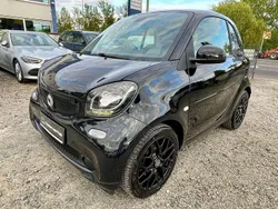 Schwarz Gebraucht 2015 Smart ForTwo Coupé Prime Coupé | 8.700 € (Fairer Preis)