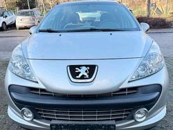 Grau Gebraucht 2009 Peugeot 207 Kleinwagen | 2.940 € (Fairer Preis)