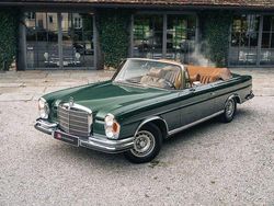 Grün Gebraucht 1970 Mercedes 280 SE Cabrio | 289.000 €