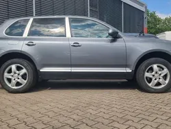 Hellgrau (metallic) Gebraucht 2004 Porsche Cayenne SUV | 8.888 € (Fairer Preis)