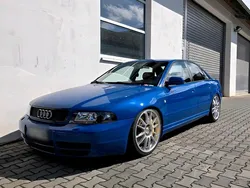 Blau Gebraucht 1998 Audi S4 Limousine | 30.900 €