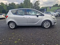 Lichtsilber Gebraucht 2015 Opel Meriva Style Van / Kleinbus | 5.990 € (Guter Preis)