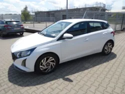 Weiß Neu 2025 Hyundai i20 Comfort Limousine | 19.390 € (Fairer Preis)